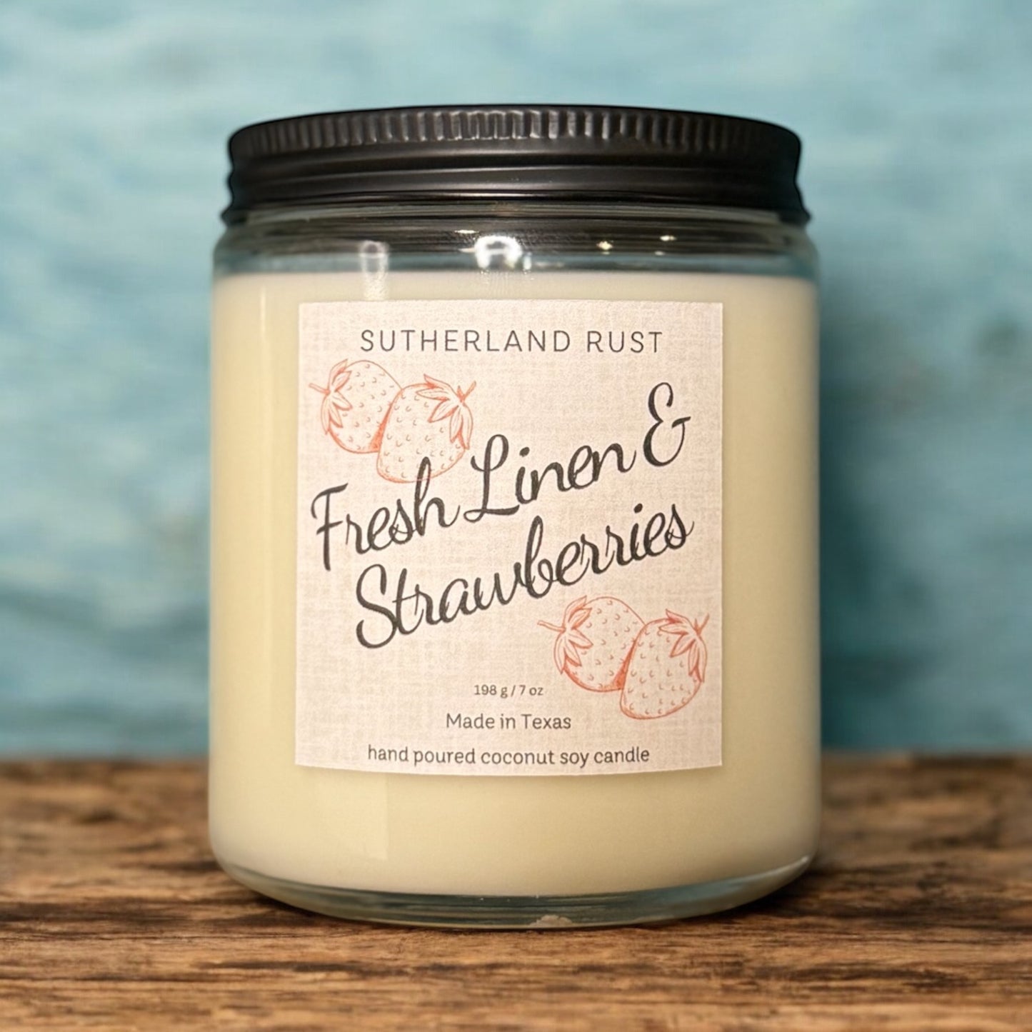 Fresh Linen & Strawberries Candle